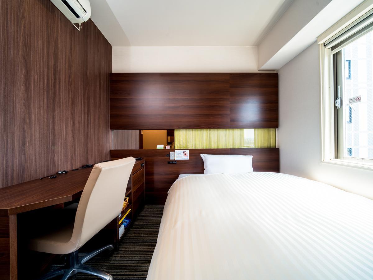 Hotel Super Ekimae 3*